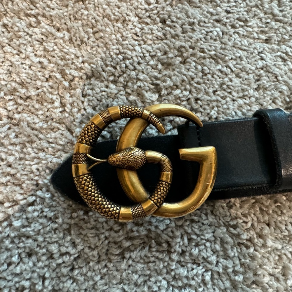 Gucci snake buckle belt